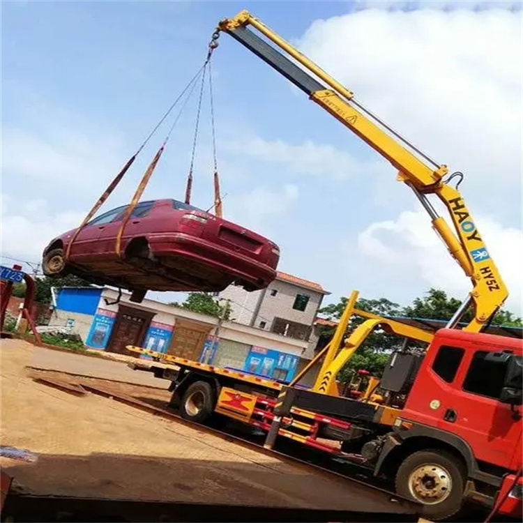 平原吊车救援小汽车怎么吊